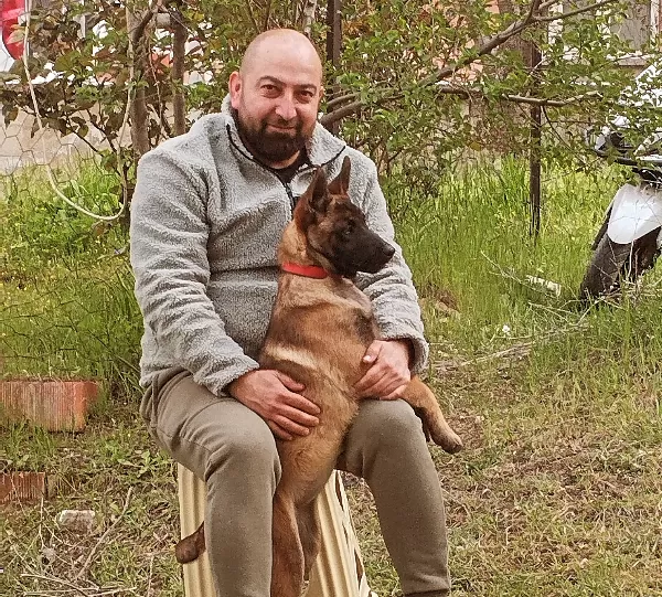 Deni Zli Mali Noi S